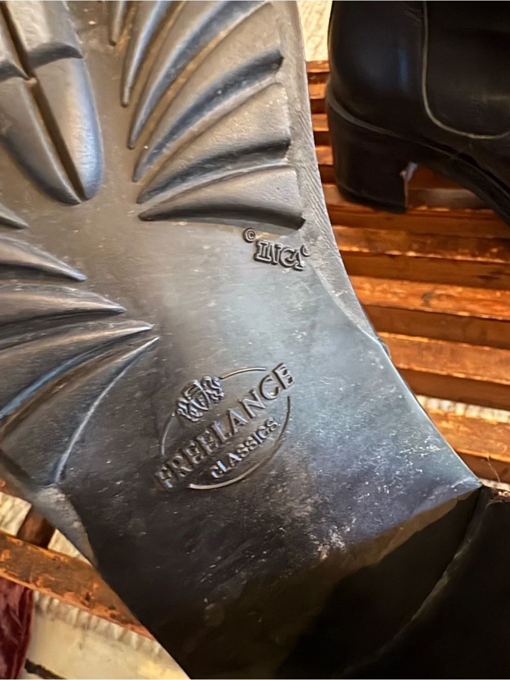 Free Lance Vintage Women’s Black Leather Chelsea Boots Size 39
